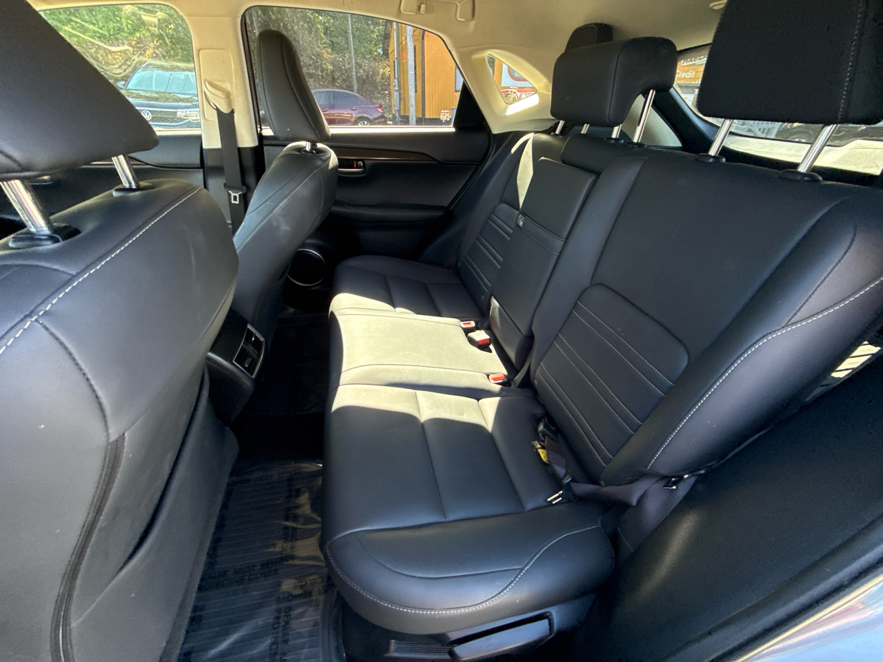 Lexus NX 200t FWD 2016 Lexus NX 200t FWD 2016