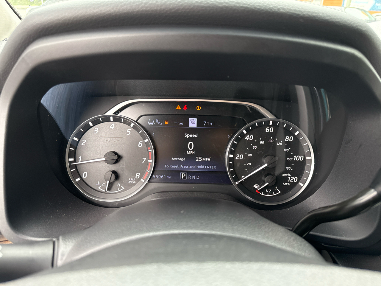 2021 Nissan Titan SL Crew Cab photo 4
