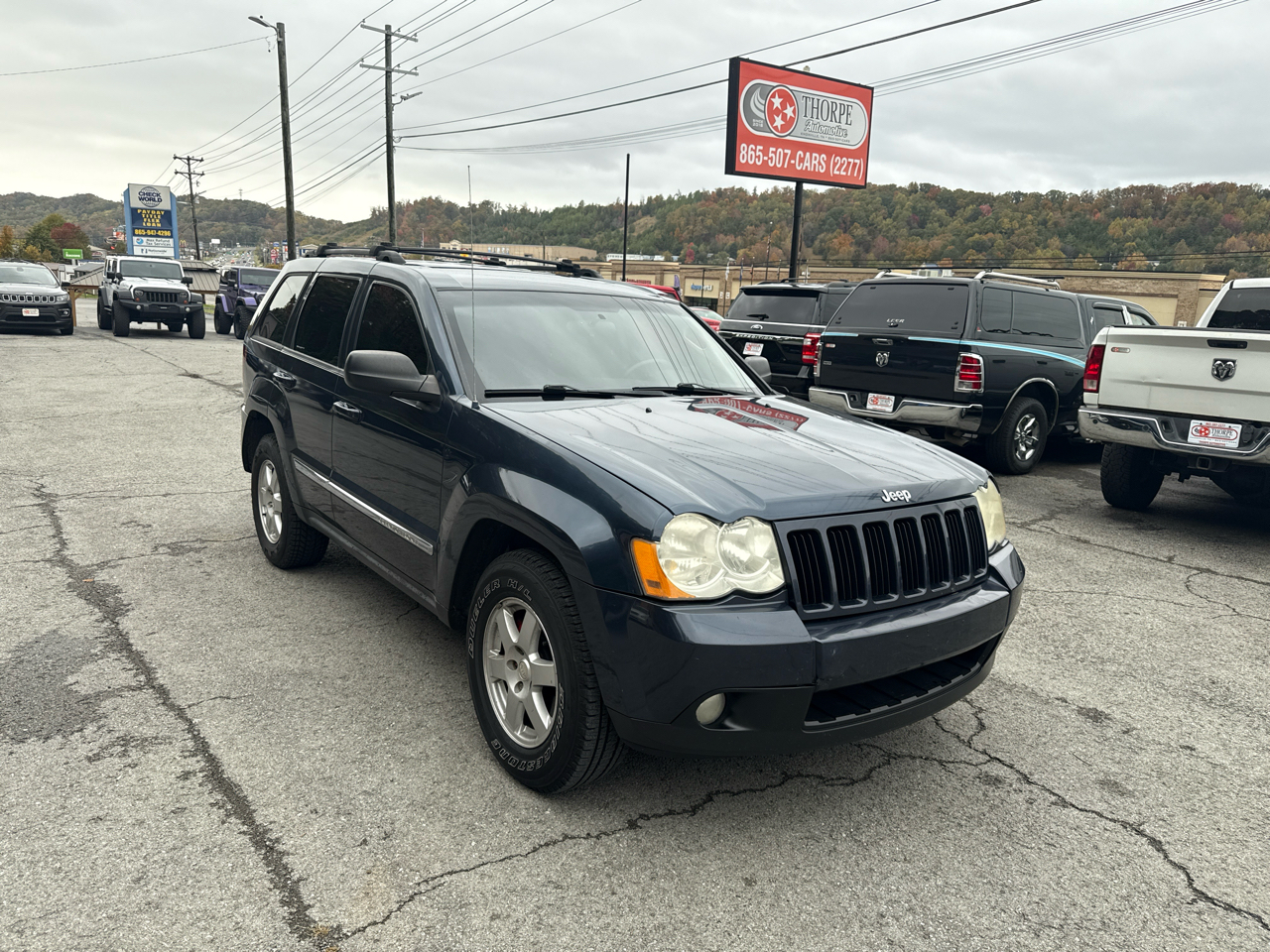 Jeep Grand Cherokee Laredo 2WD 2010 Jeep Grand Cherokee Laredo 2WD 2010