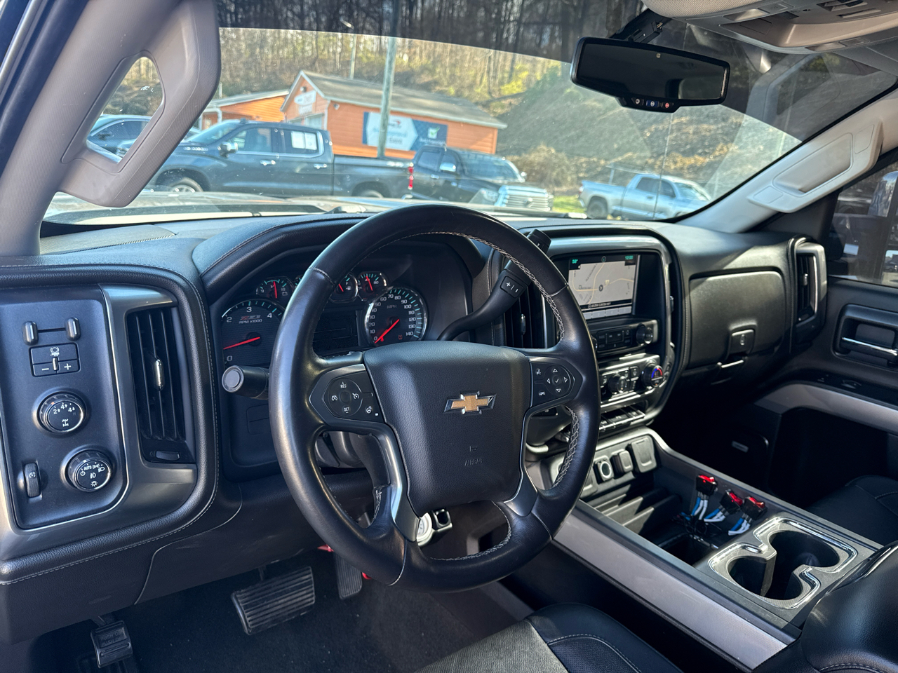 2016 Chevrolet Silverado 2500HD LTZ photo 3