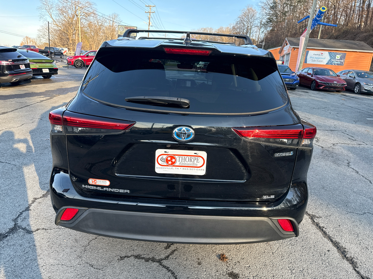 Toyota Highlander Hybrid XLE 2021