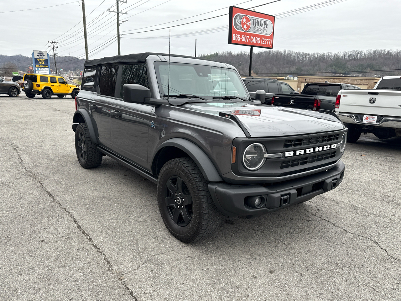 2022 Ford Bronco Black Diamond 4-Door w/Advanced