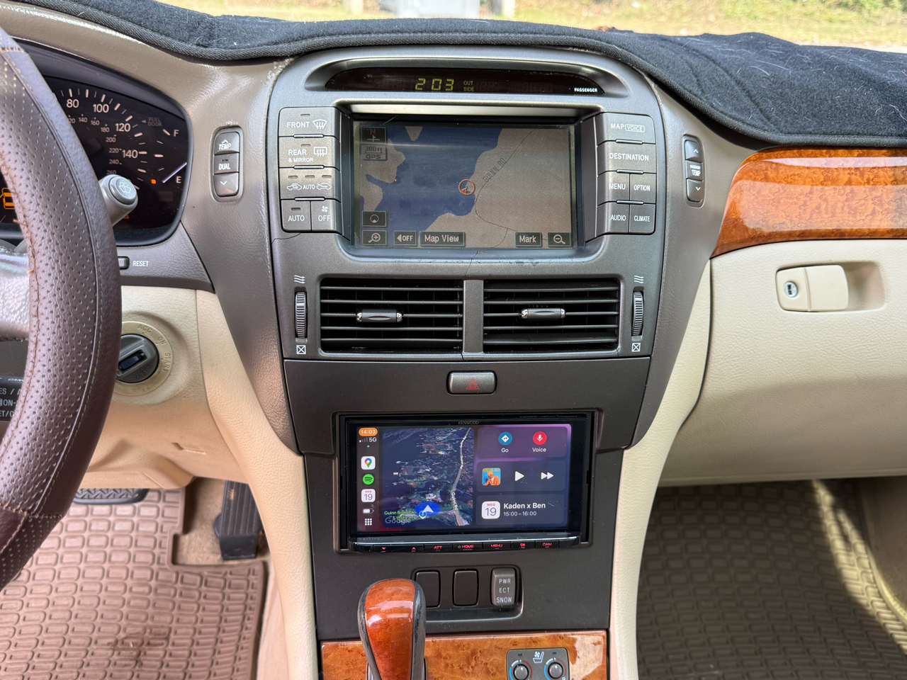 Lexus LS 430 Sedan 2004