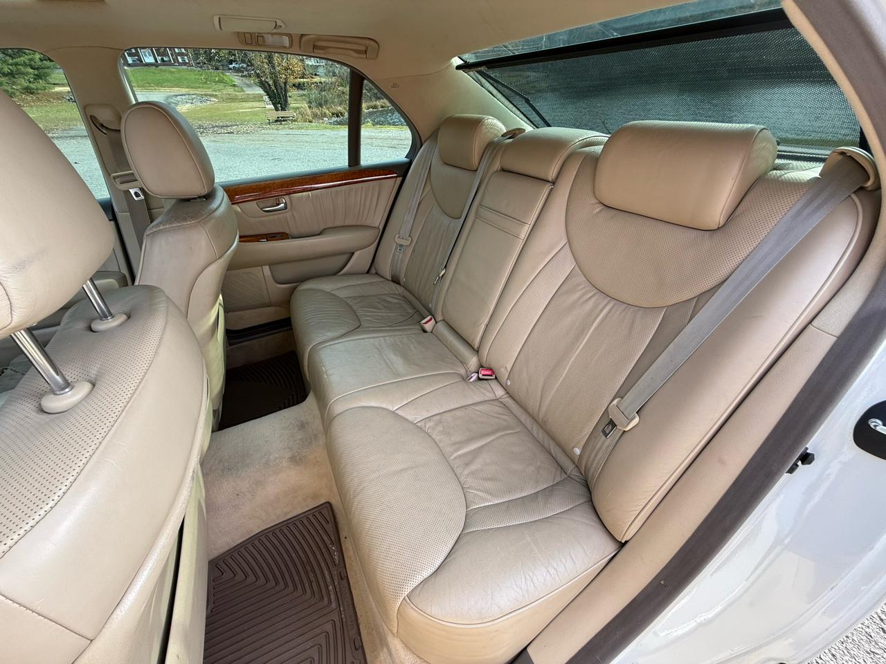 Lexus LS 430 Sedan 2004