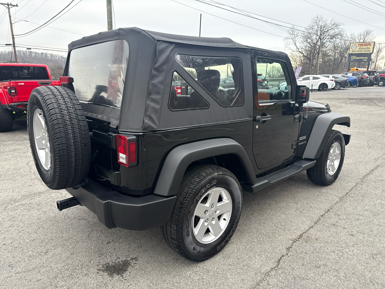 Jeep Wrangler Sport 4WD 2016