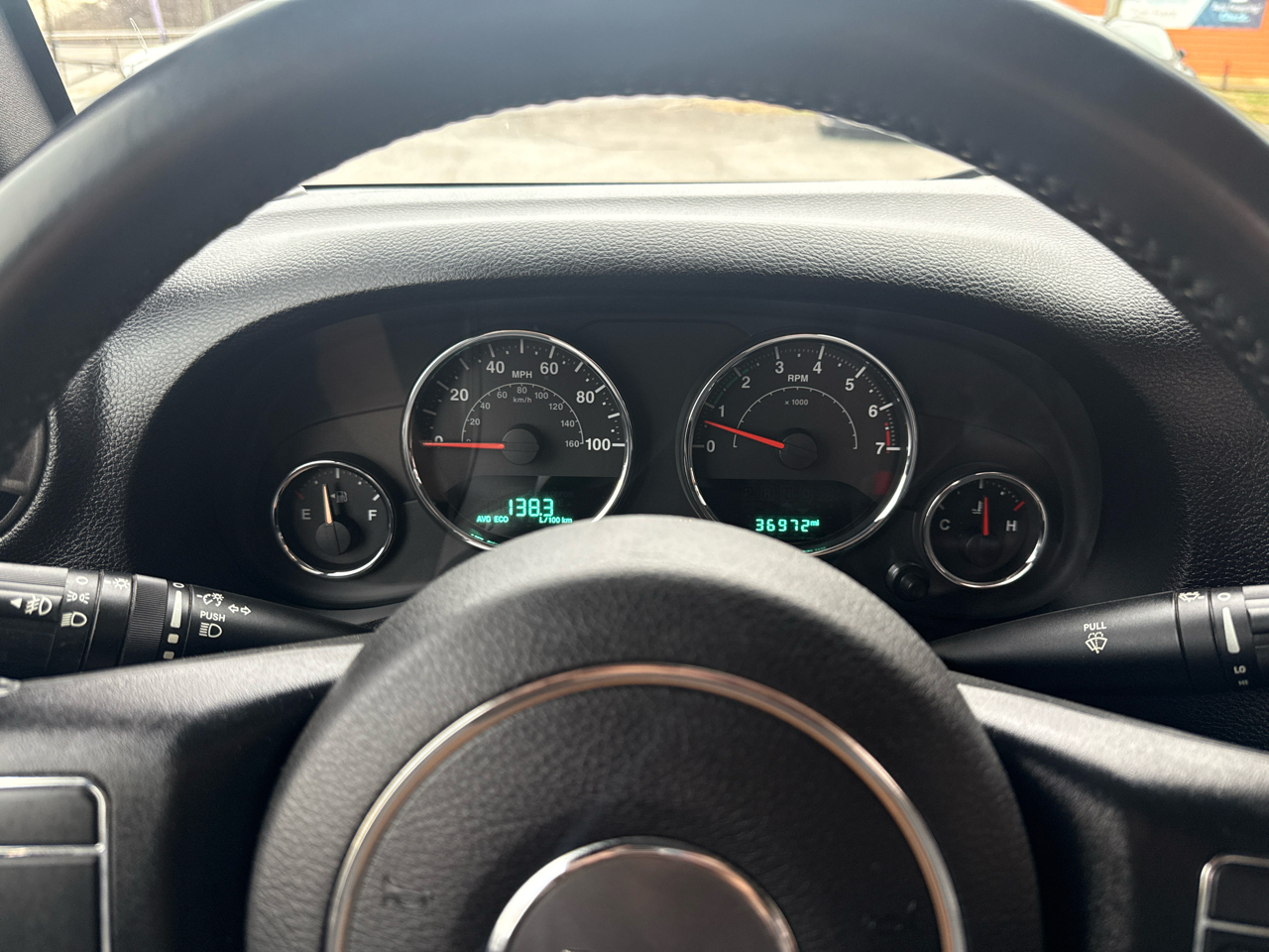 Jeep Wrangler Sport 4WD 2016