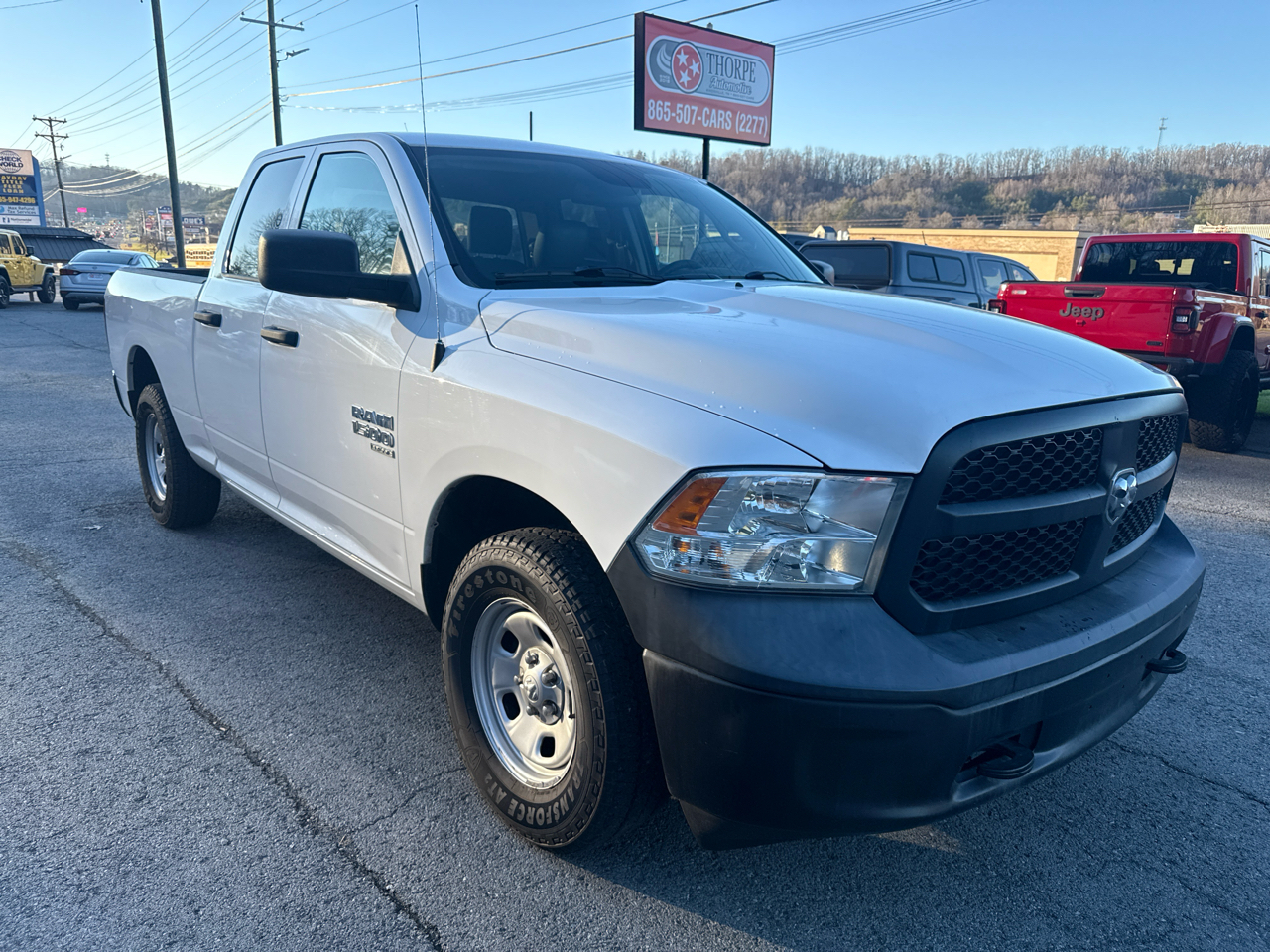 RAM 1500 Classic Tradesman Quad Cab 4WD 2019