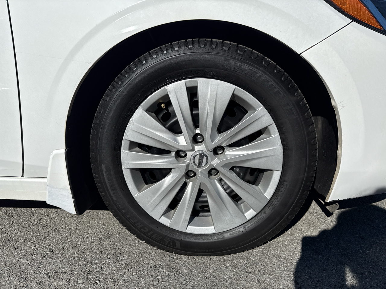 Nissan Sentra S 2021