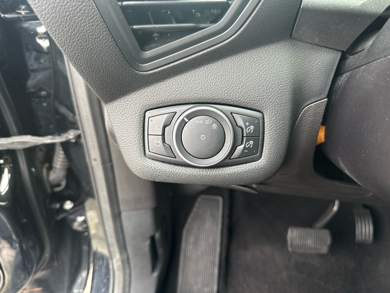 Ford Escape SE FWD 2016