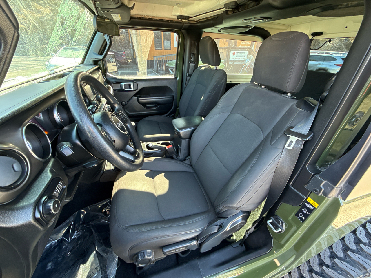 Jeep Wrangler Sport 2021