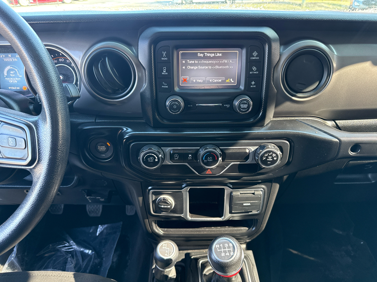 Jeep Wrangler Sport 2021