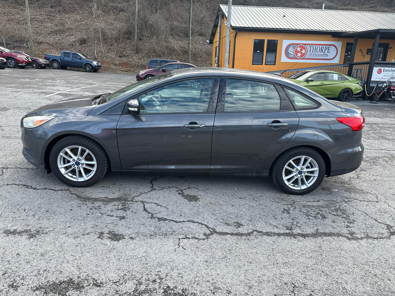 Ford Focus SE Sedan 2015