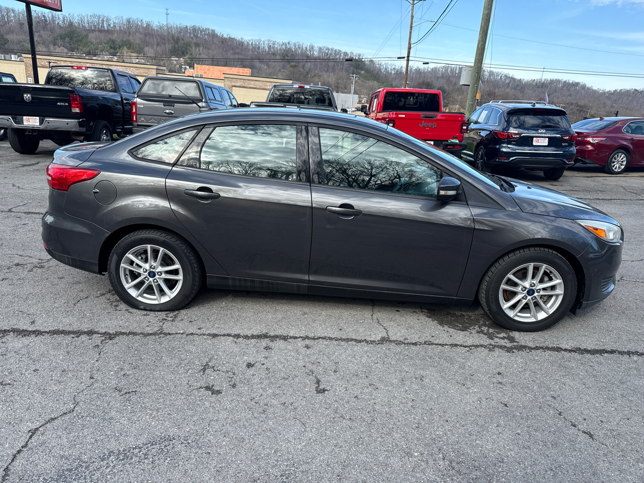 Ford Focus SE Sedan 2015