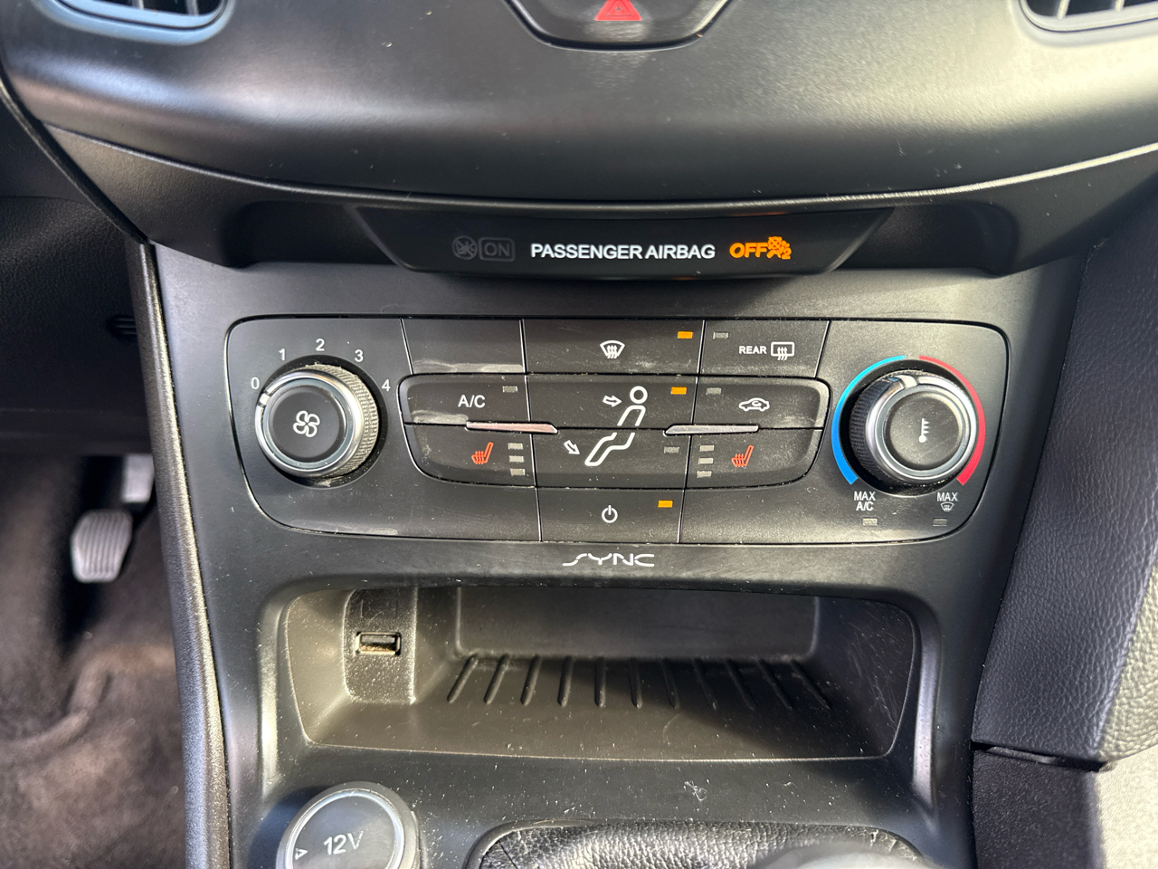 Ford Focus SE Sedan 2015