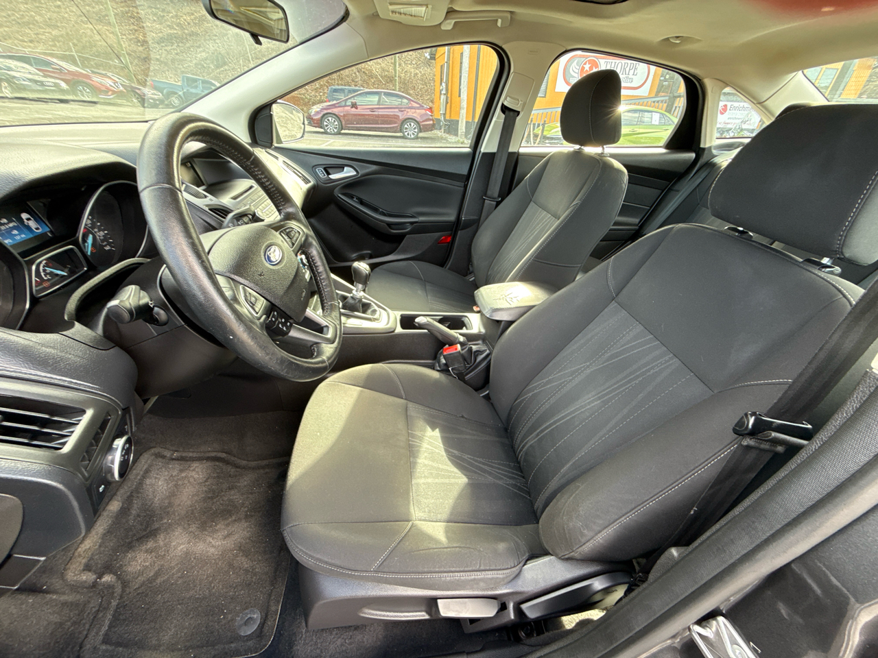 Ford Focus SE Sedan 2015