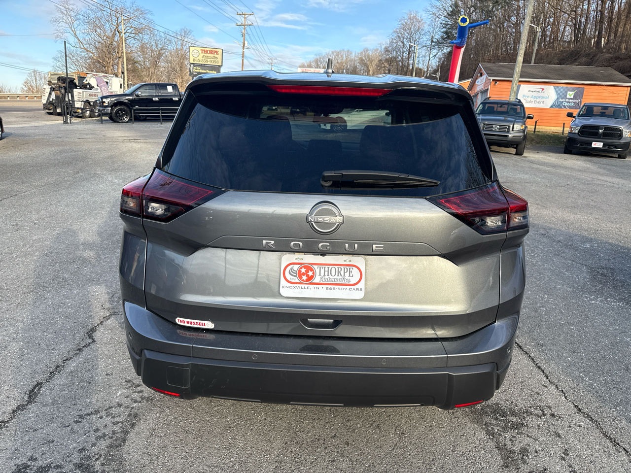 Nissan Rogue SV 2025