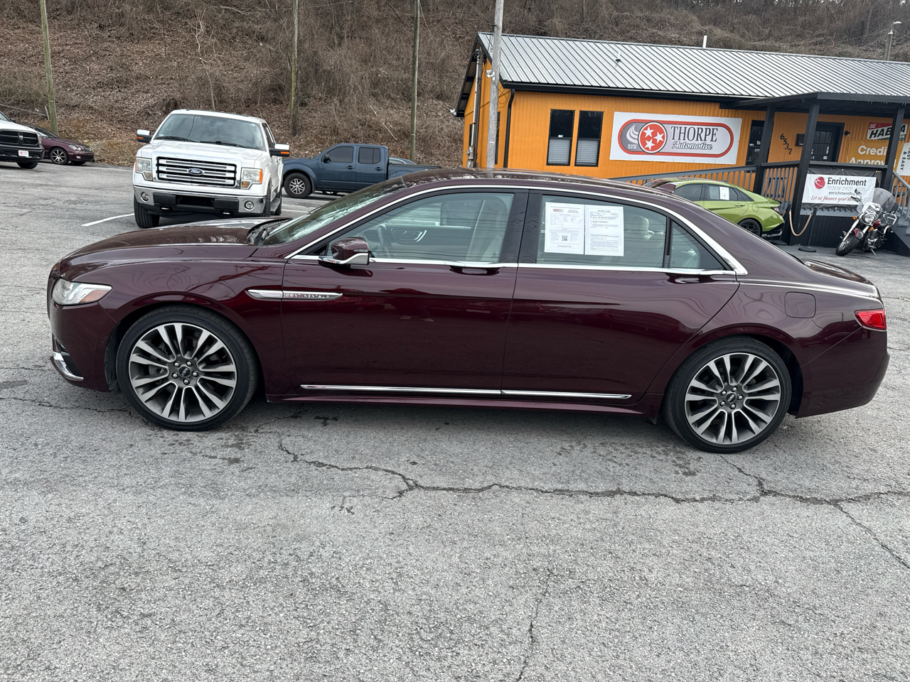 Lincoln Continental Select 2018