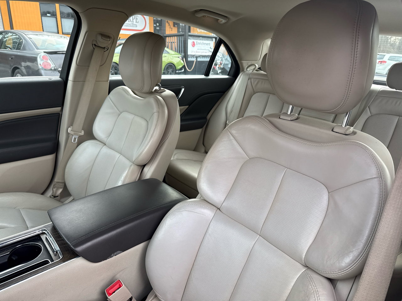 Lincoln Continental Select 2018