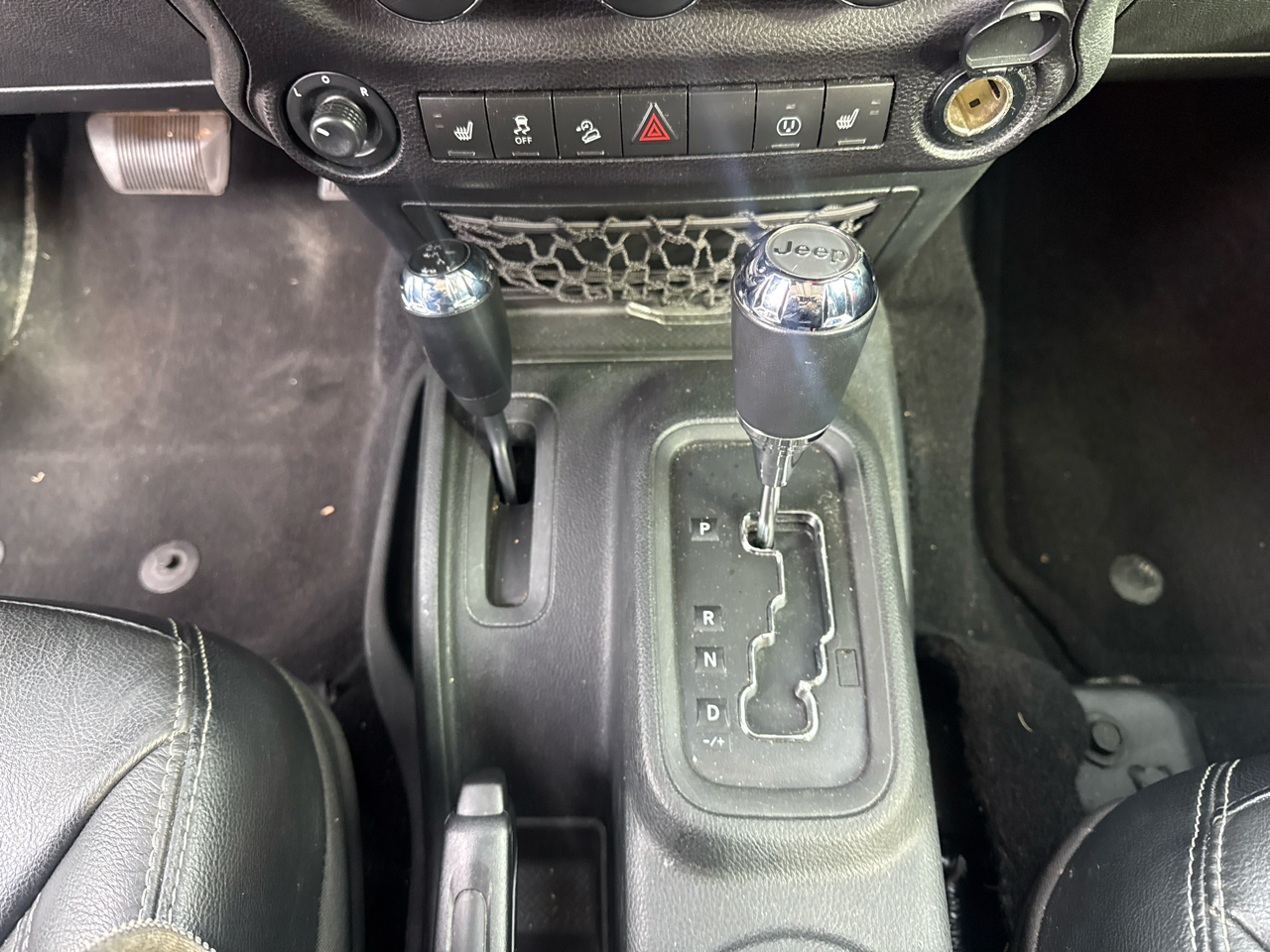 Jeep Wrangler Unlimited Sahara 4WD 2017