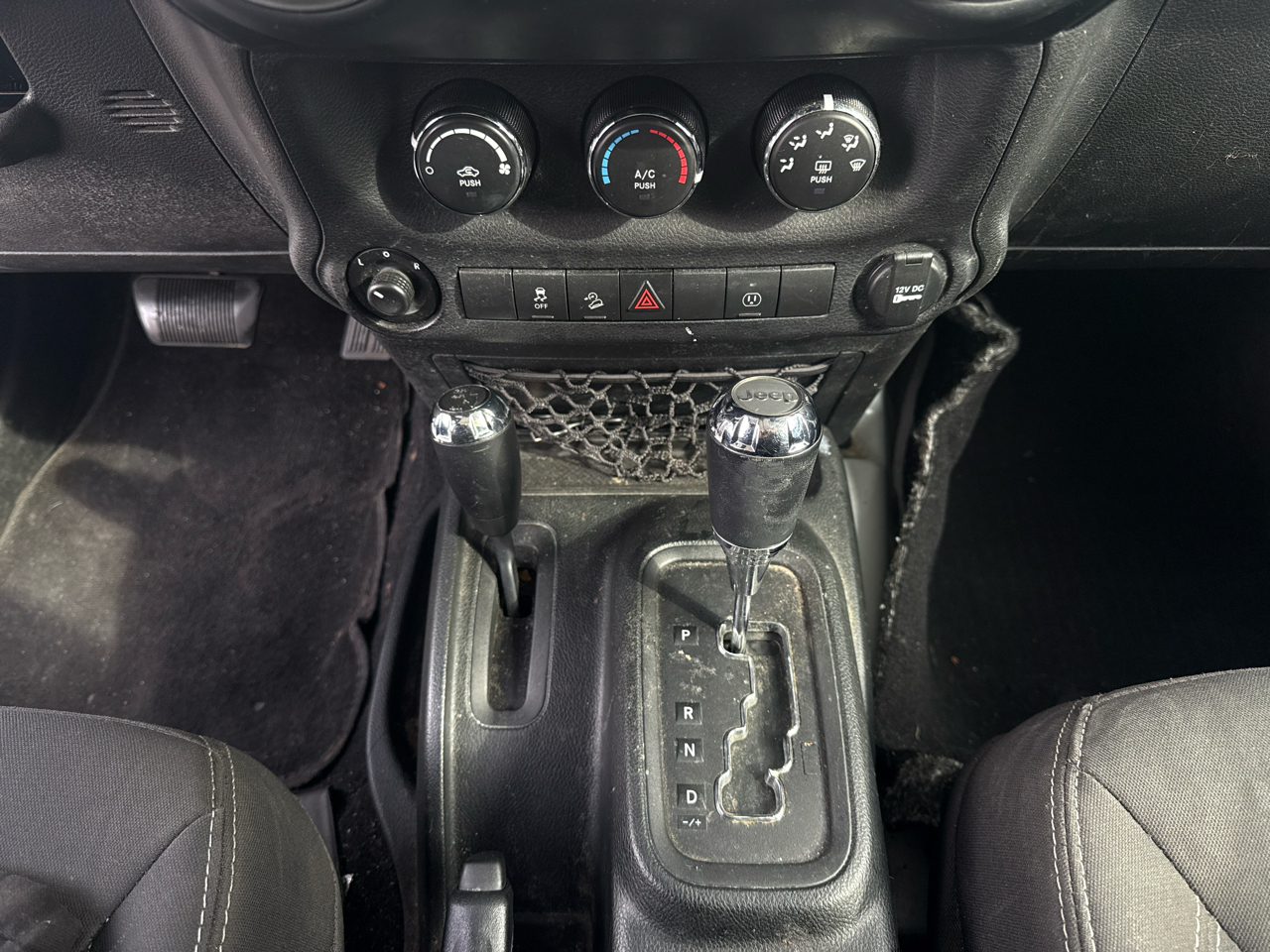 Jeep Wrangler JK Unlimited Sahara 4WD 2018