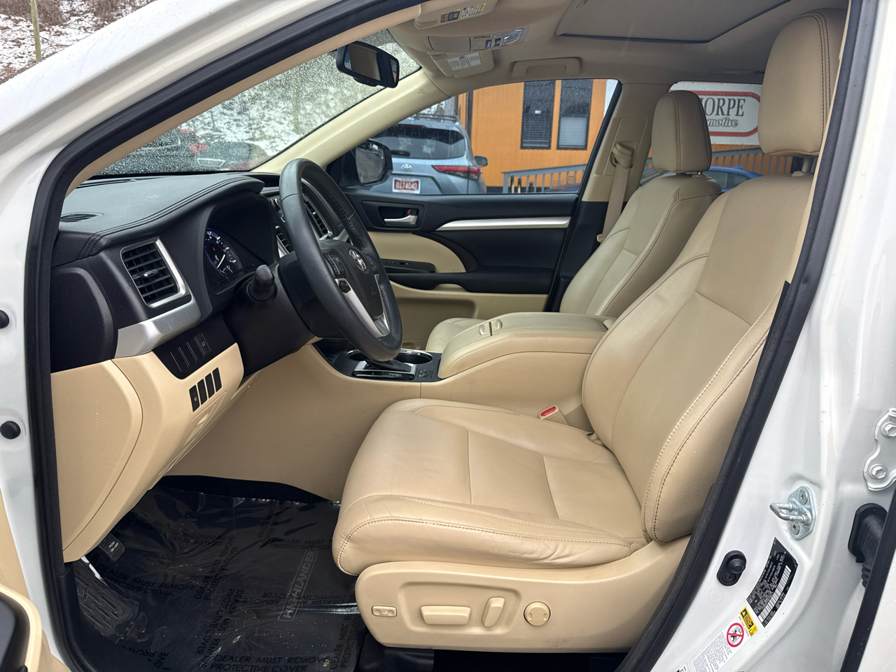 Toyota Highlander XLE FWD V6 2016