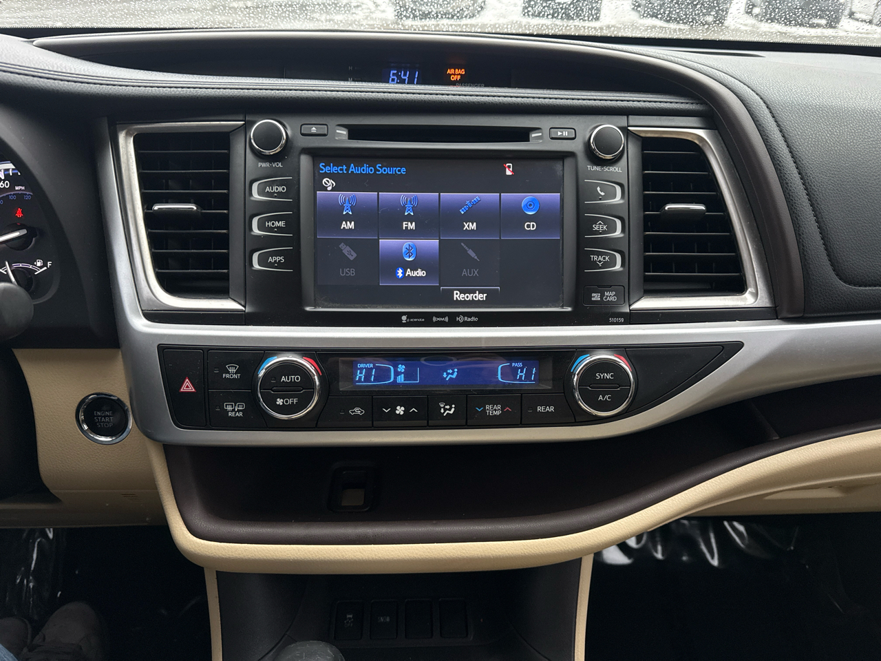 Toyota Highlander XLE FWD V6 2016