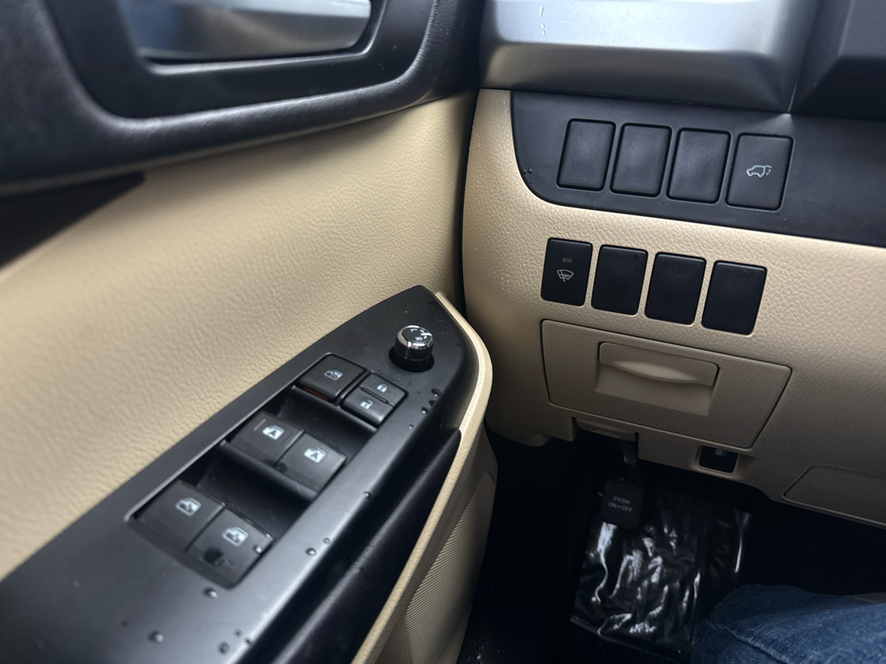 Toyota Highlander XLE FWD V6 2016