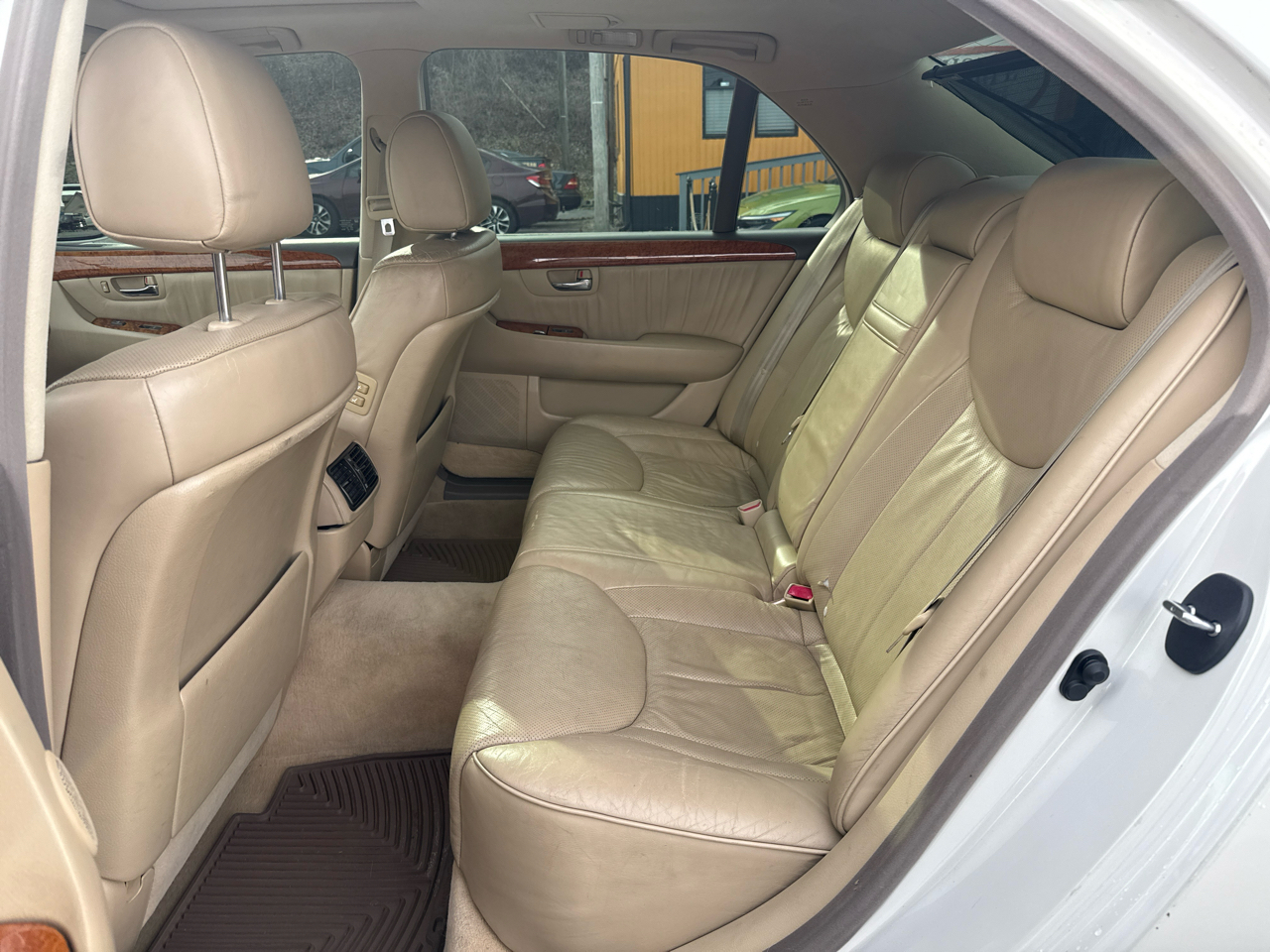 Lexus LS 430 Sedan 2004