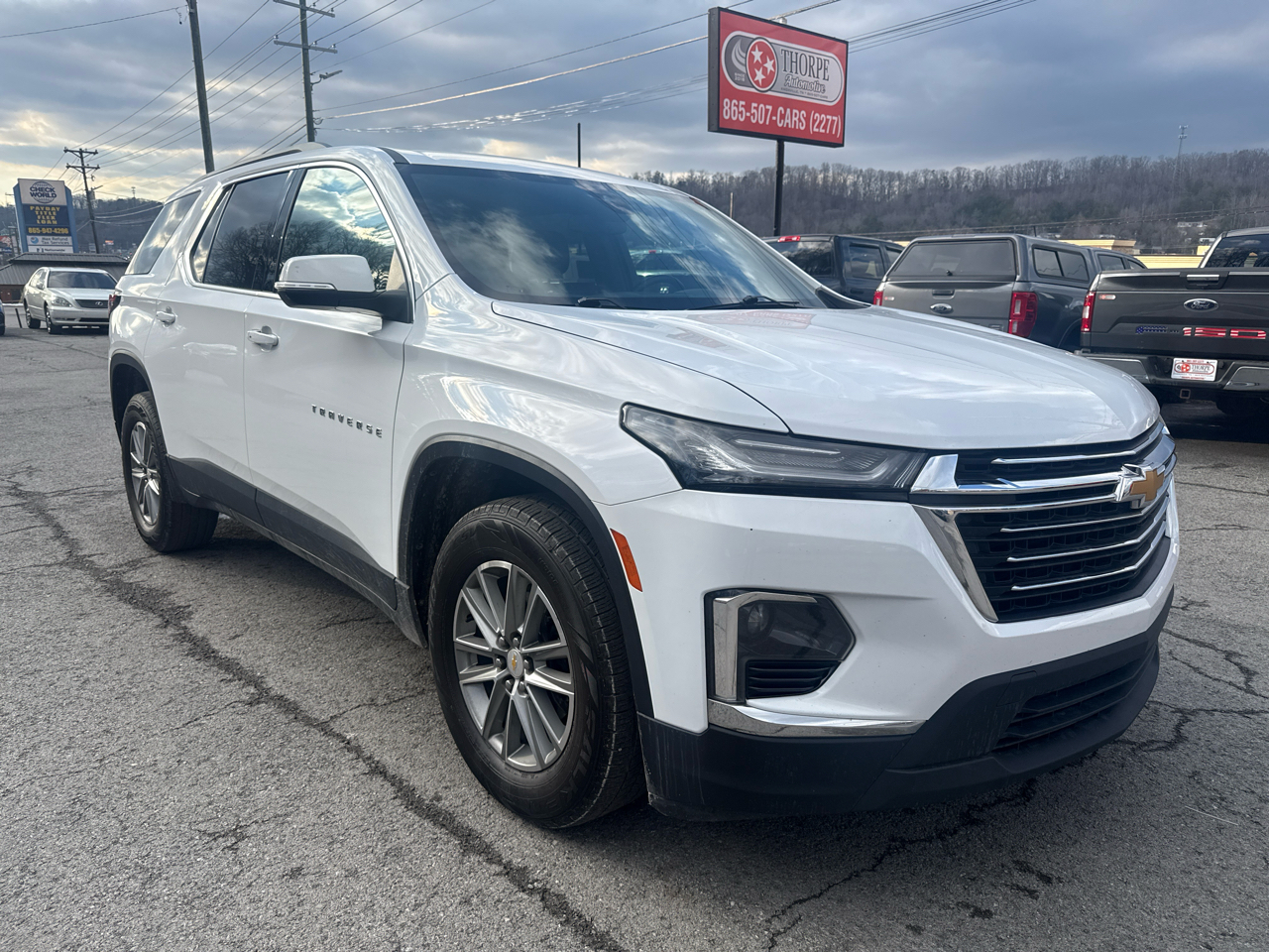 2023 Chevrolet Traverse LT Leather FWD