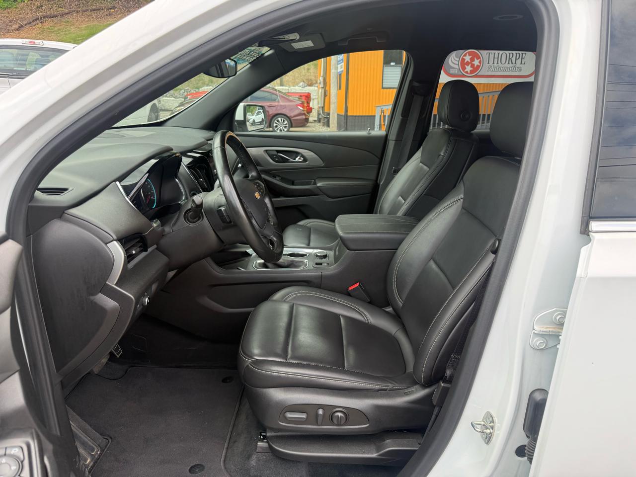 Chevrolet Traverse LT Leather FWD 2023