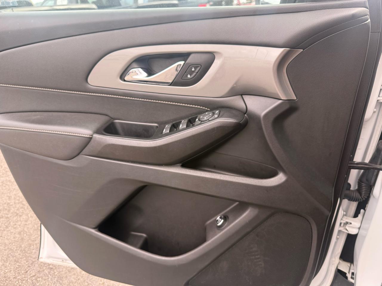 Chevrolet Traverse LT Leather FWD 2023