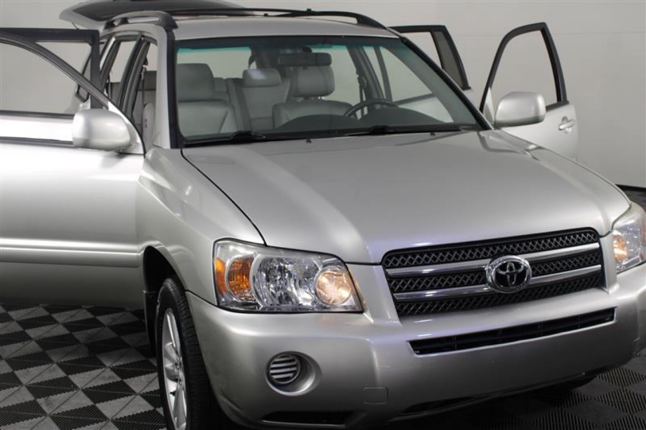 Toyota Highlander Hybrid Limited 4WD 2006
