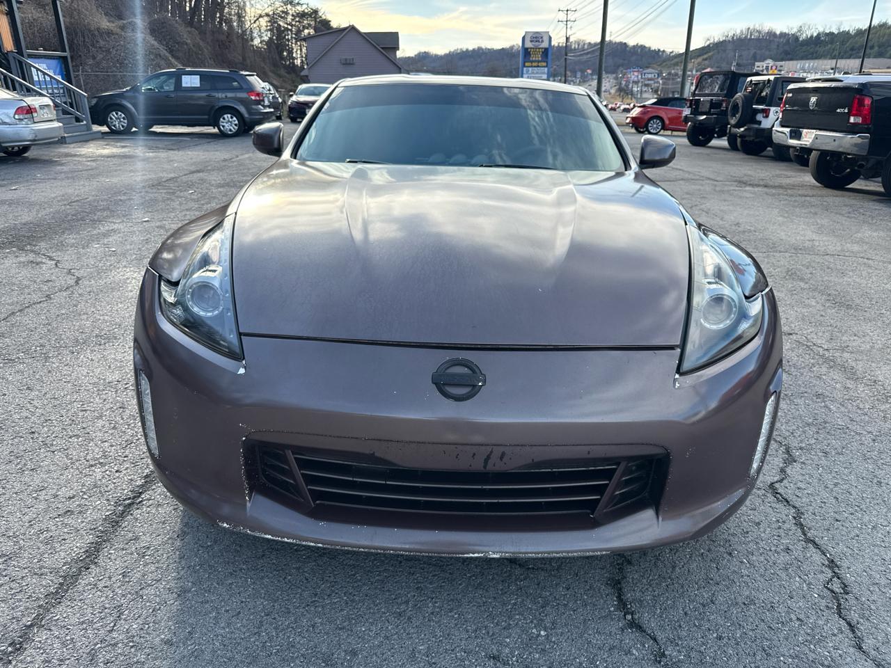 Nissan Z 370Z NISMO Coupe 2011