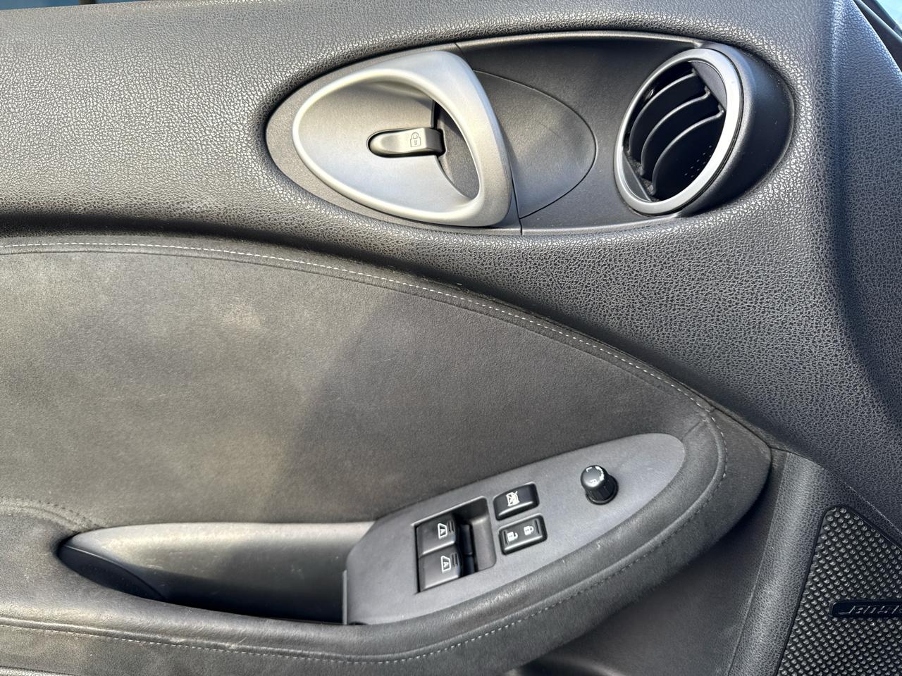 Nissan Z 370Z NISMO Coupe 2011