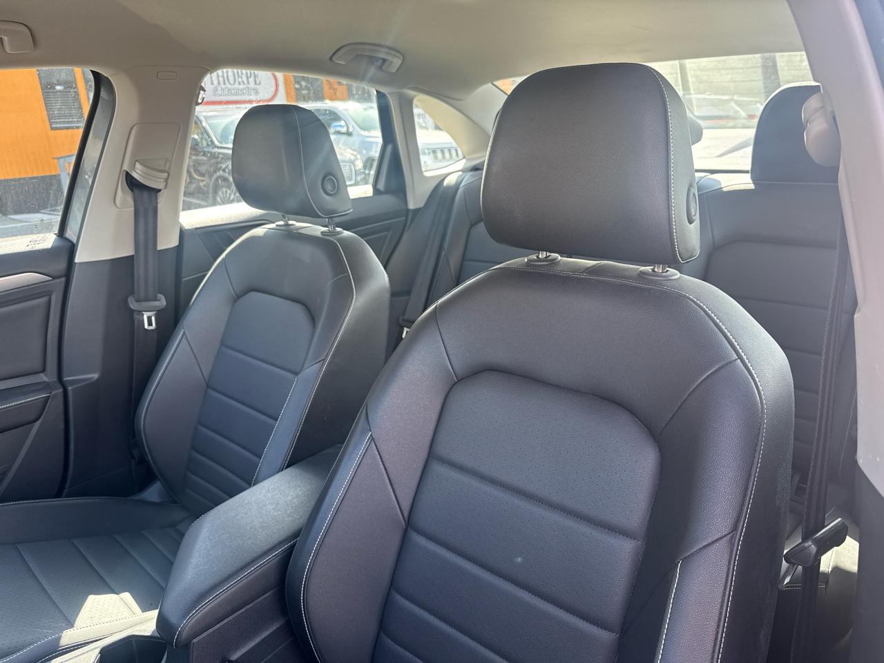 Volkswagen Jetta SE 2024