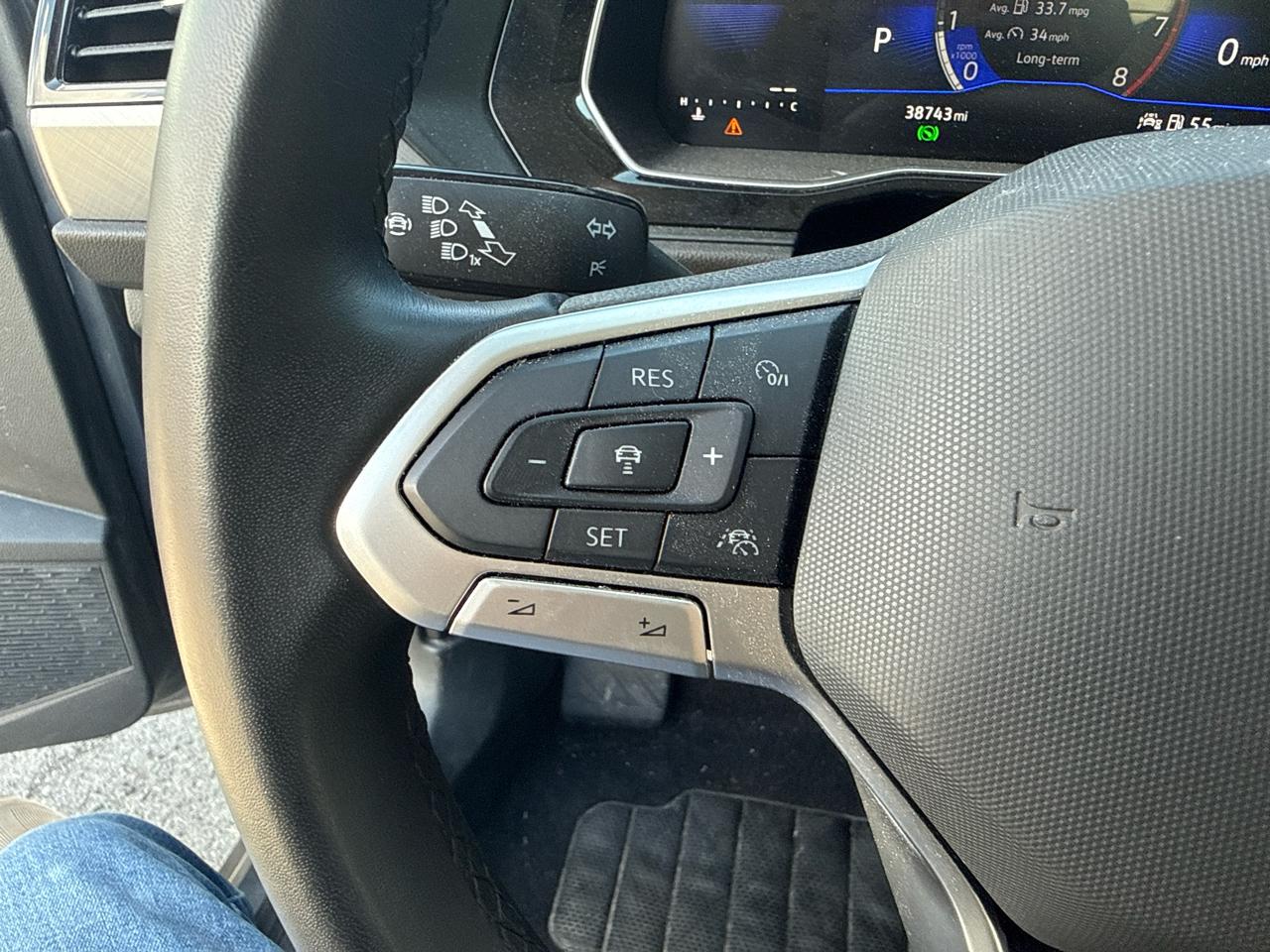 Volkswagen Jetta SE 2024