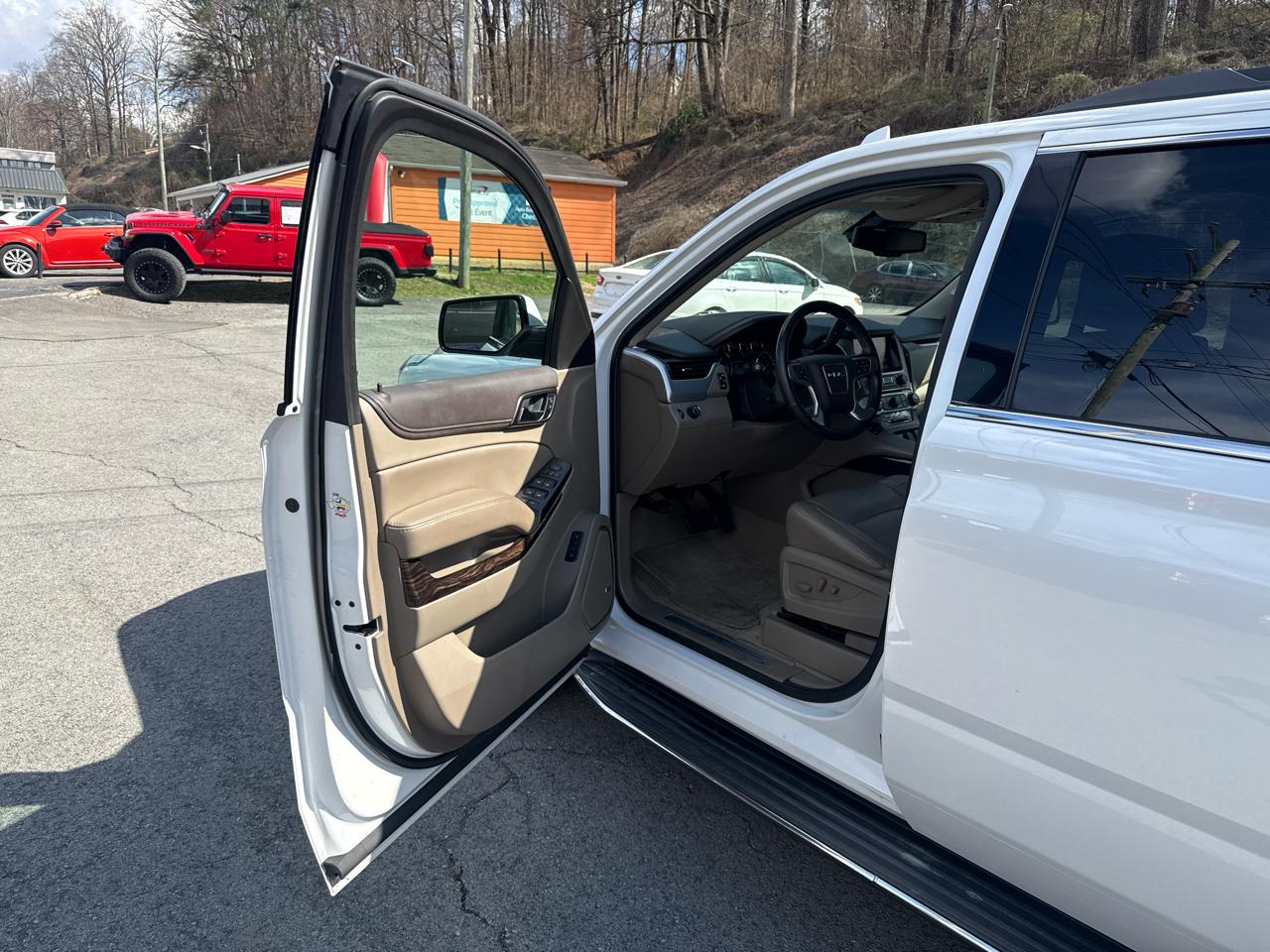 GMC Yukon XL SLT 2WD 2016