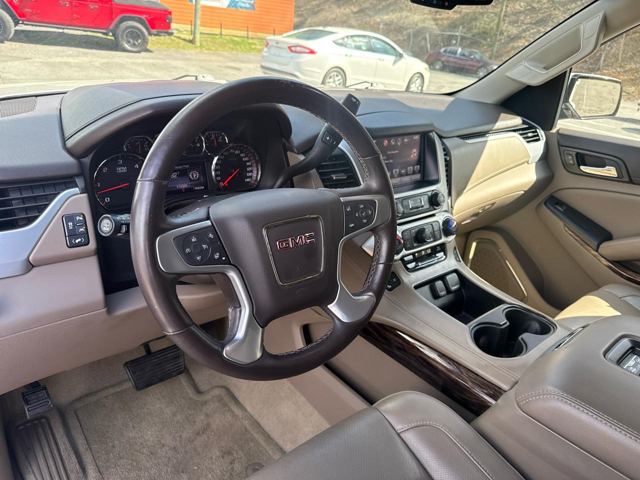 GMC Yukon XL SLT 2WD 2016