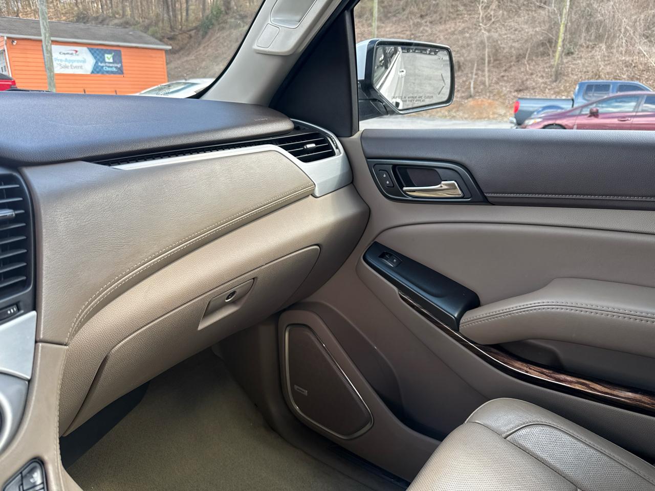 GMC Yukon XL SLT 2WD 2016