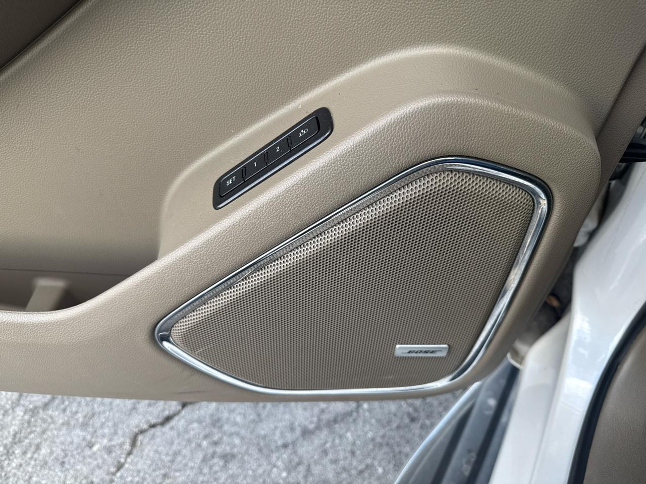 GMC Yukon XL SLT 2WD 2016