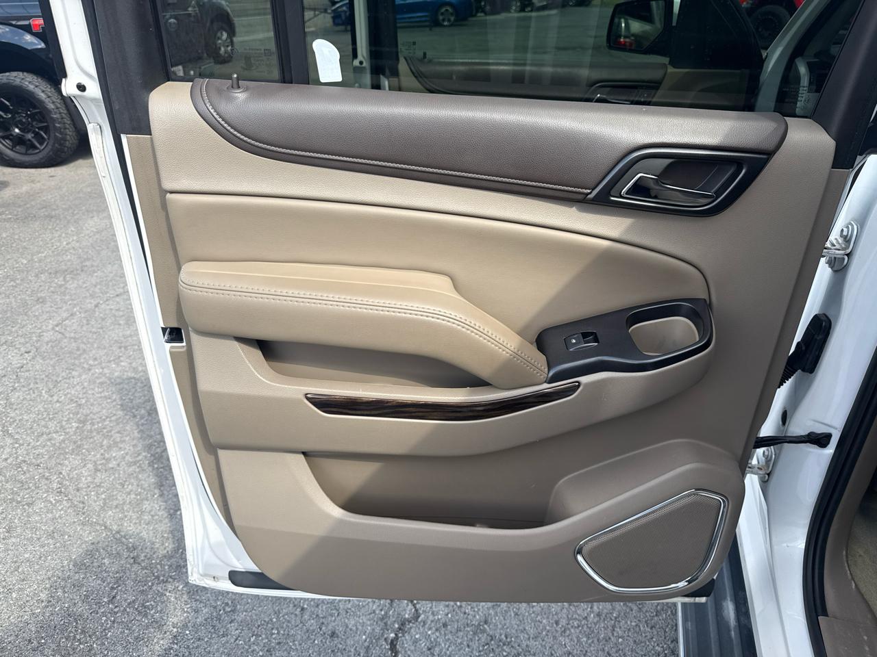 GMC Yukon XL SLT 2WD 2016