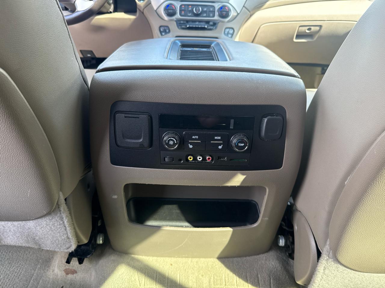 GMC Yukon XL SLT 2WD 2016