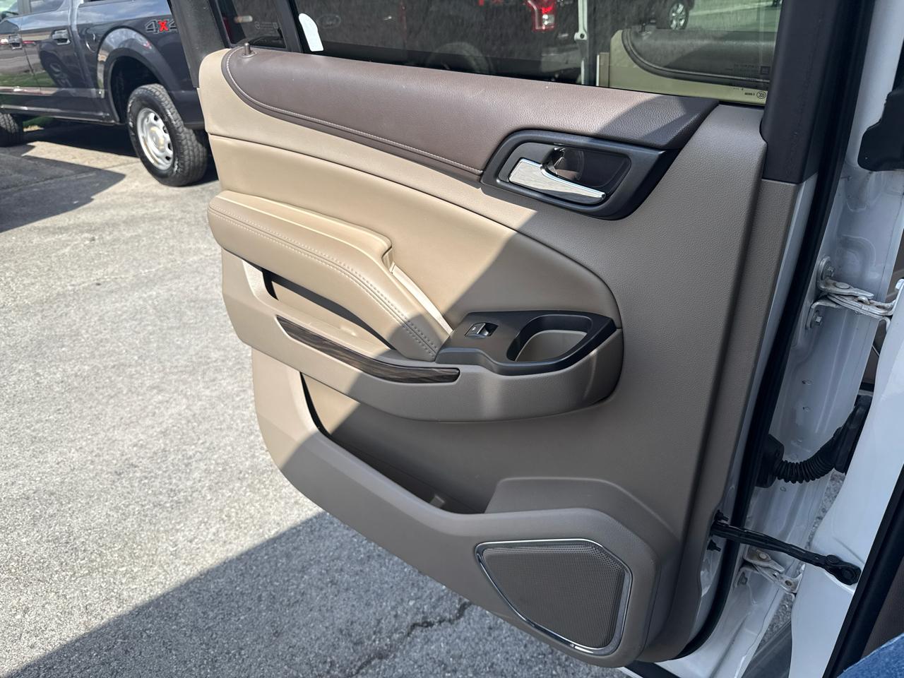 GMC Yukon XL SLT 2WD 2016