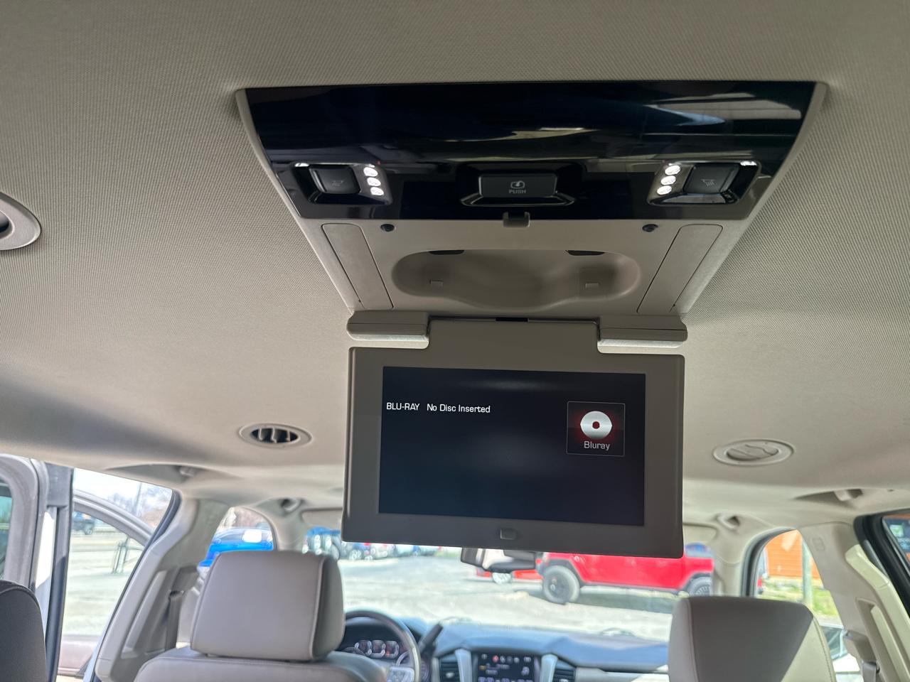 GMC Yukon XL SLT 2WD 2016