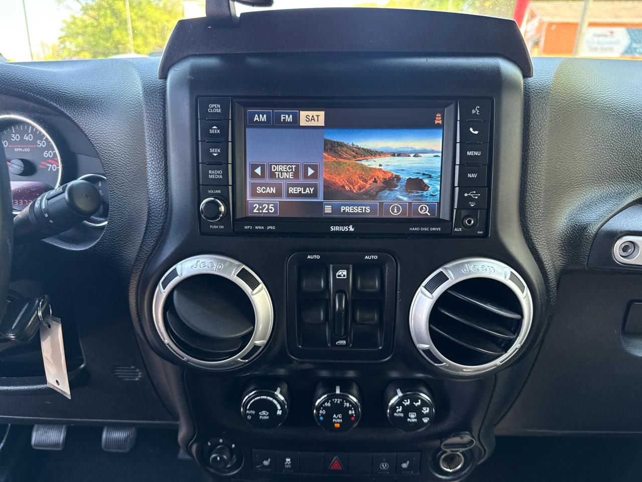 Jeep Wrangler Unlimited Rubicon 4WD 2014