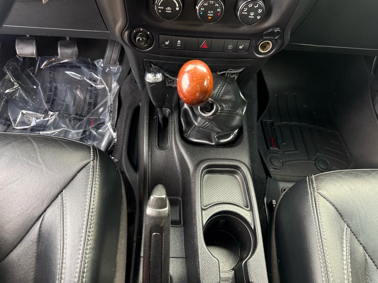 Jeep Wrangler Unlimited Rubicon 4WD 2014