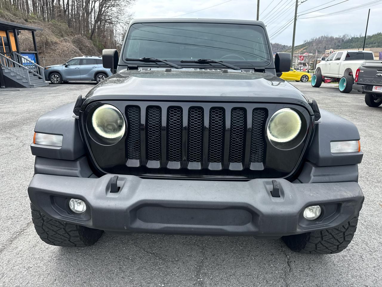 Jeep Wrangler Unlimited Sport 2018