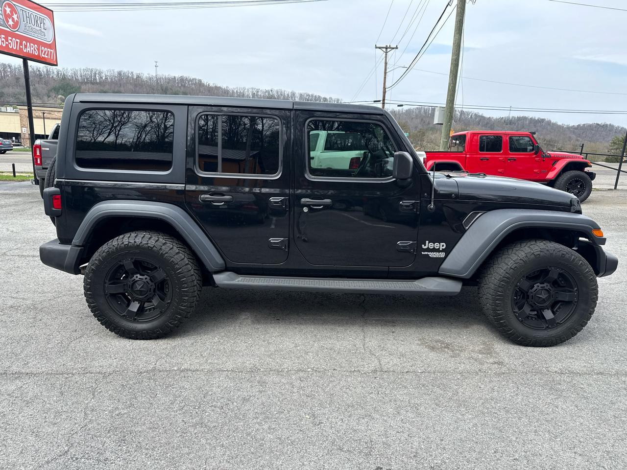 Jeep Wrangler Unlimited Sport 2018