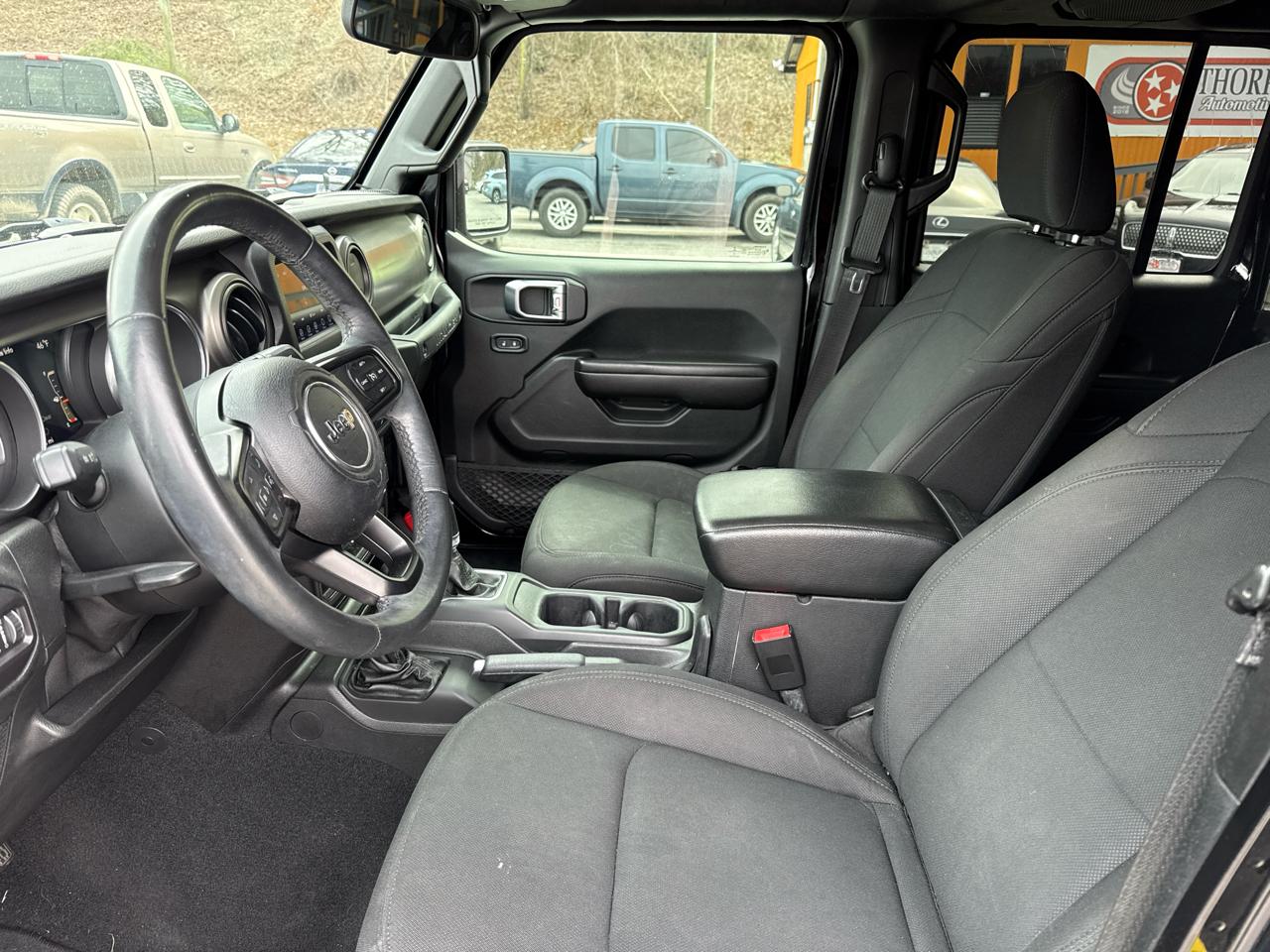 Jeep Wrangler Unlimited Sport 2018