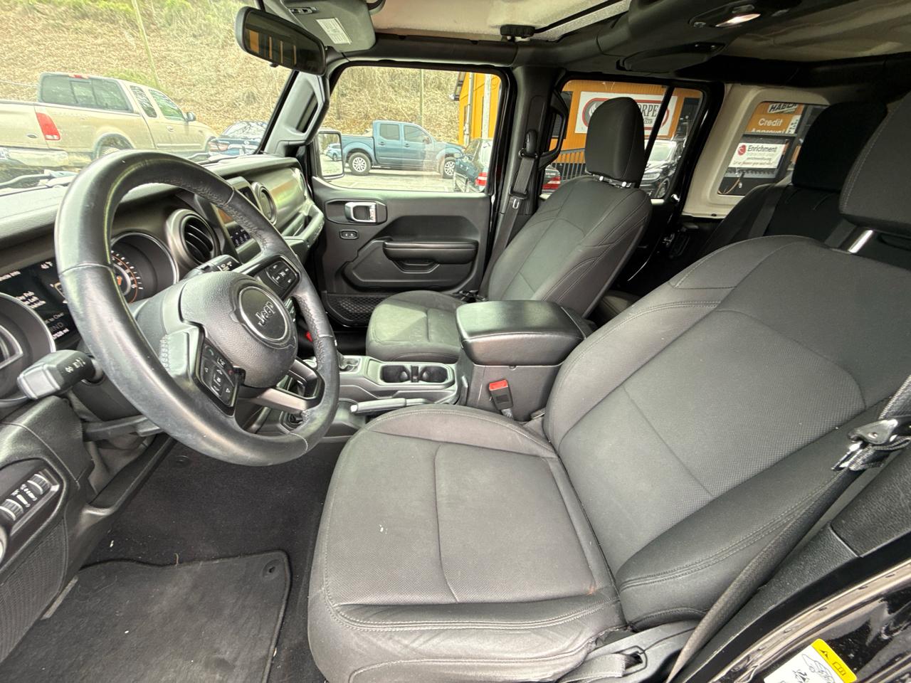 Jeep Wrangler Unlimited Sport 2018